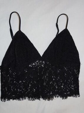 Lace spaghetti strap crop top tank